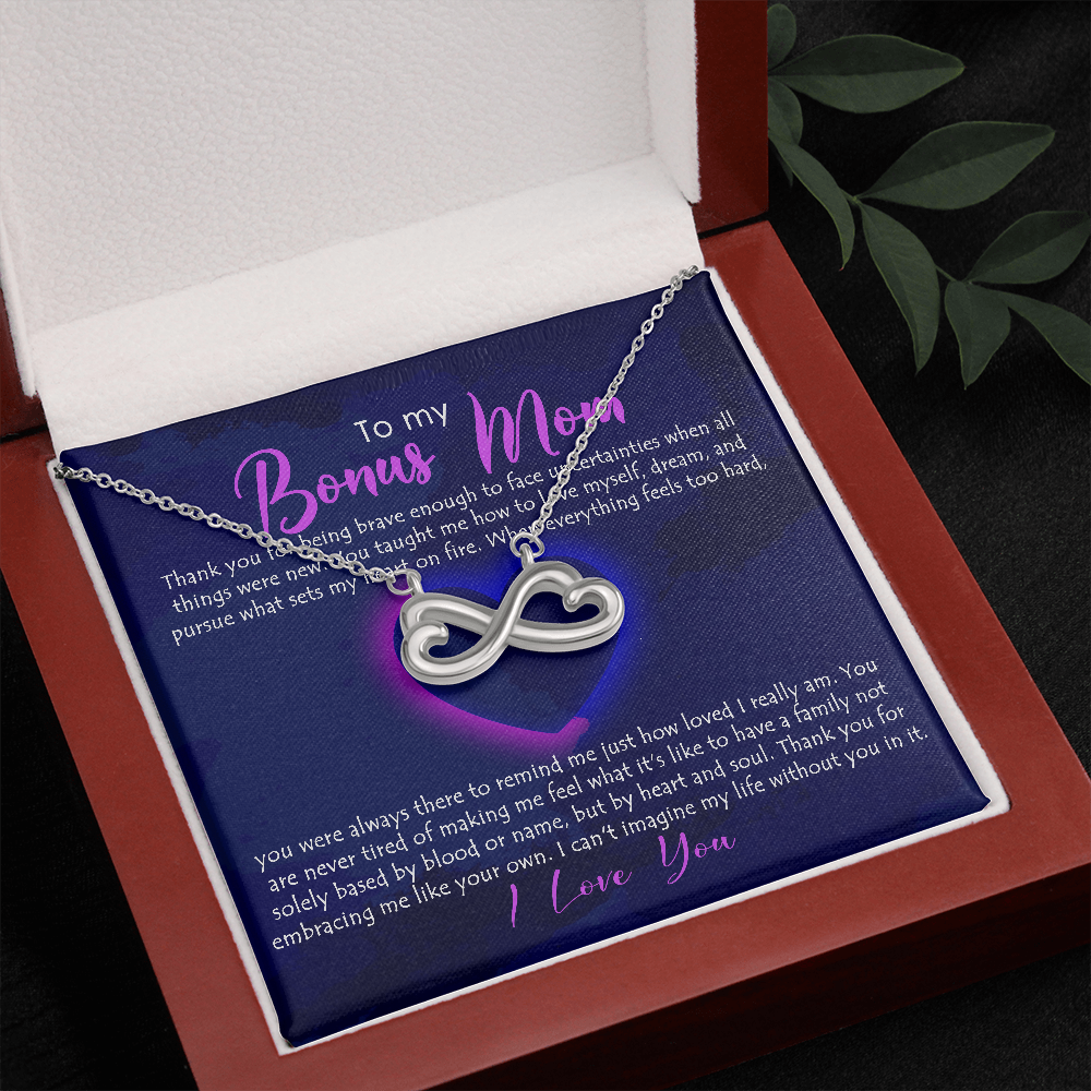 To My Bonus Mom, Infinity Hearts Necklace, Necklace With Thanks For Being Brave Message Card For Her, Mother’s Day Gift Pendant For Her, Christmas, Birthday, Anniversary, Jewelry For Her