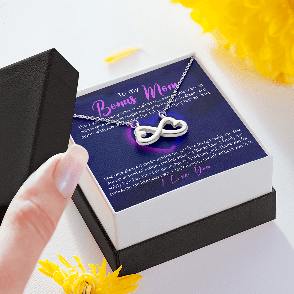 To My Bonus Mom, Infinity Hearts Necklace, Necklace With Thanks For Being Brave Message Card For Her, Mother’s Day Gift Pendant For Her, Christmas, Birthday, Anniversary, Jewelry For Her