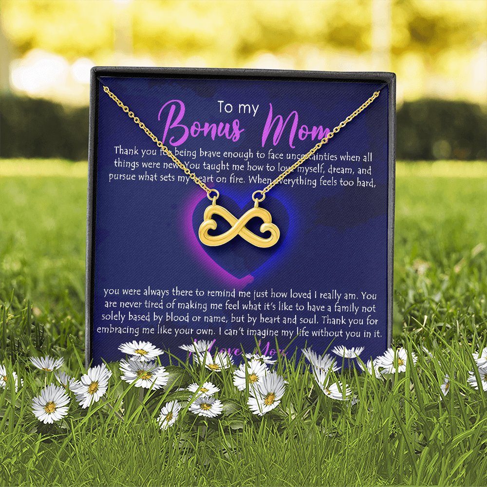 To My Bonus Mom, Infinity Hearts Necklace, Necklace With Thanks For Being Brave Message Card For Her, Mother’s Day Gift Pendant For Her, Christmas, Birthday, Anniversary, Jewelry For Her